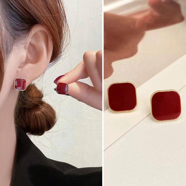 Wine Red Glazed Square Earrings: Trendy 2022 High-End Studs for Women with Silver Needle.