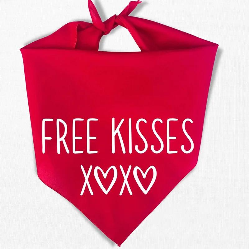 

Free Kisses XOXO Pet Dog boy girl red Bandana Scarf happy Valentine s Day Decoration dog lover mom dad Gift Present Photo Props 1pcs