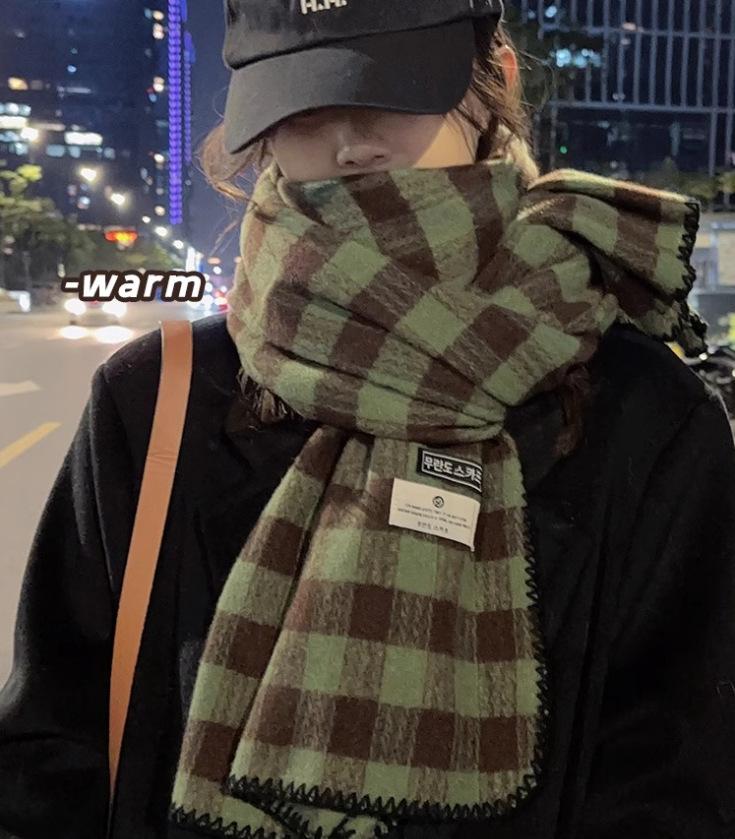 Autumn and winter plaid scarf women's winter high-end sense new versatile warm couple scarf shawl Korean explosion