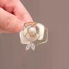 1/2 PCS Camellia Pearl Brooch Badge Mourning Funeral Corsage Pin High-end French Elegant Clothes Scarf Accessories Brooch Gift