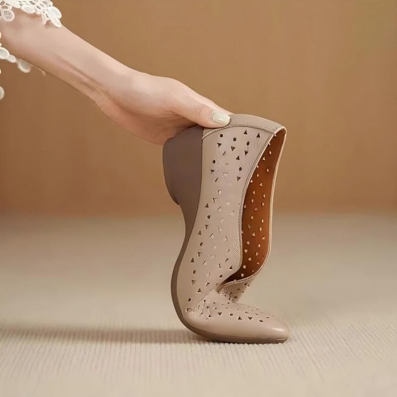 Summer Women's V-Cut Hollow Out Wedge Heel Shoes - Soft Sole Comfortable Mother Shoes, Korean Style Casual Commuter Flats