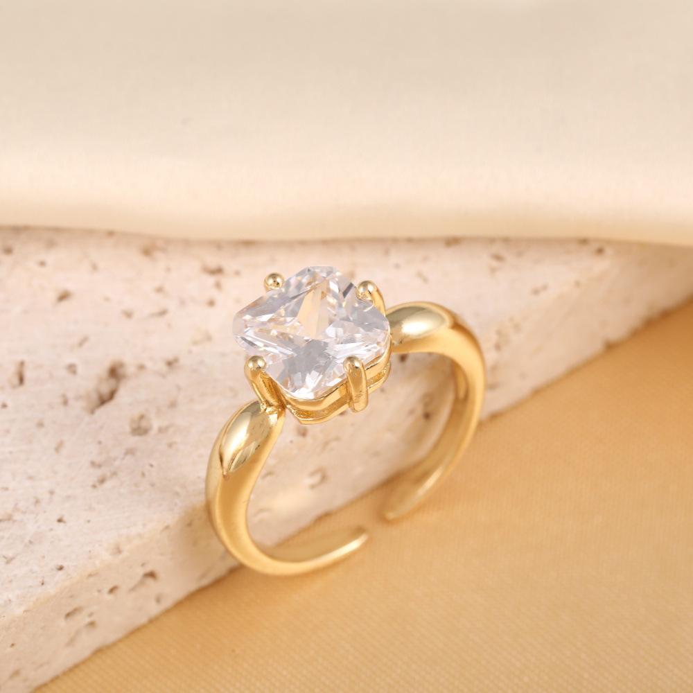 18K Electroplated Large Zircon Diamond Ring: Elegant, Non-Fading, Versatile Wedding Band for Women