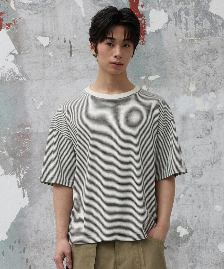 AGOD Back Incision Stripe Half T-Shirt [Ivory]