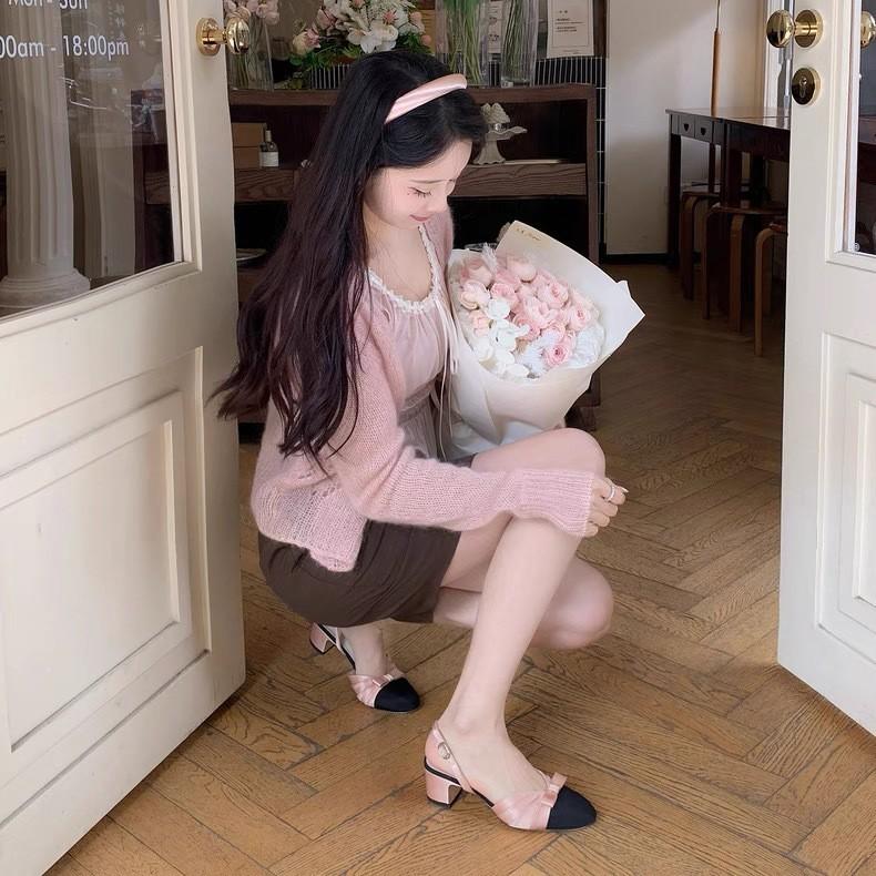 Sheepskin version~ French Xiaoxiangfeng bow bag head sandals thick heel back strap gentle temperament light mouth single shoes women