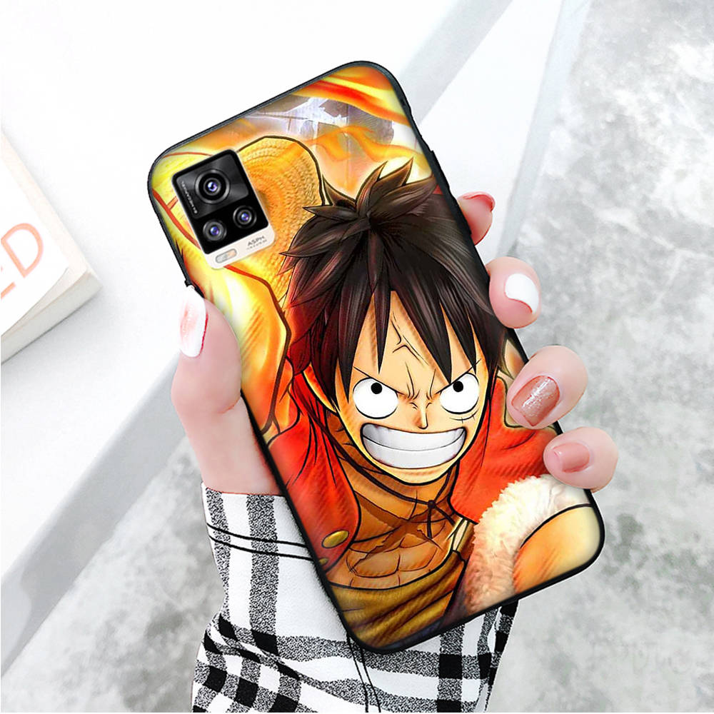 Czarne etui dla Xiaomi Redmi 13C Note 9 iPhone XR 7 8 14 15 11 12 13 X XS Pro Max Samsung A25 S23 S24 FE Ultra Plus One Piece Luffy