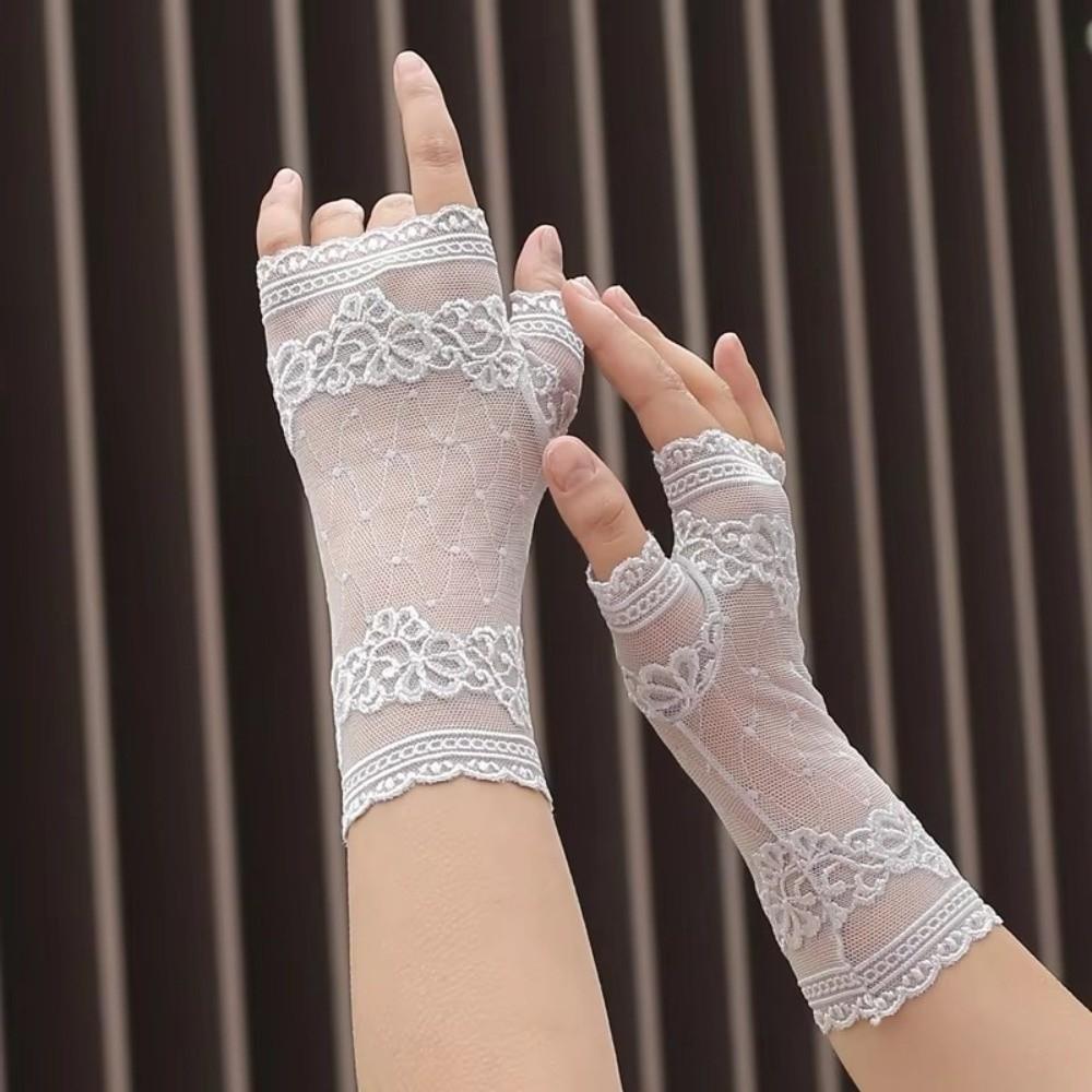 1 Pair Elastic Lace Gloves Flower Pattern Bridal Gloves Vintage Mesh Gloves for Women