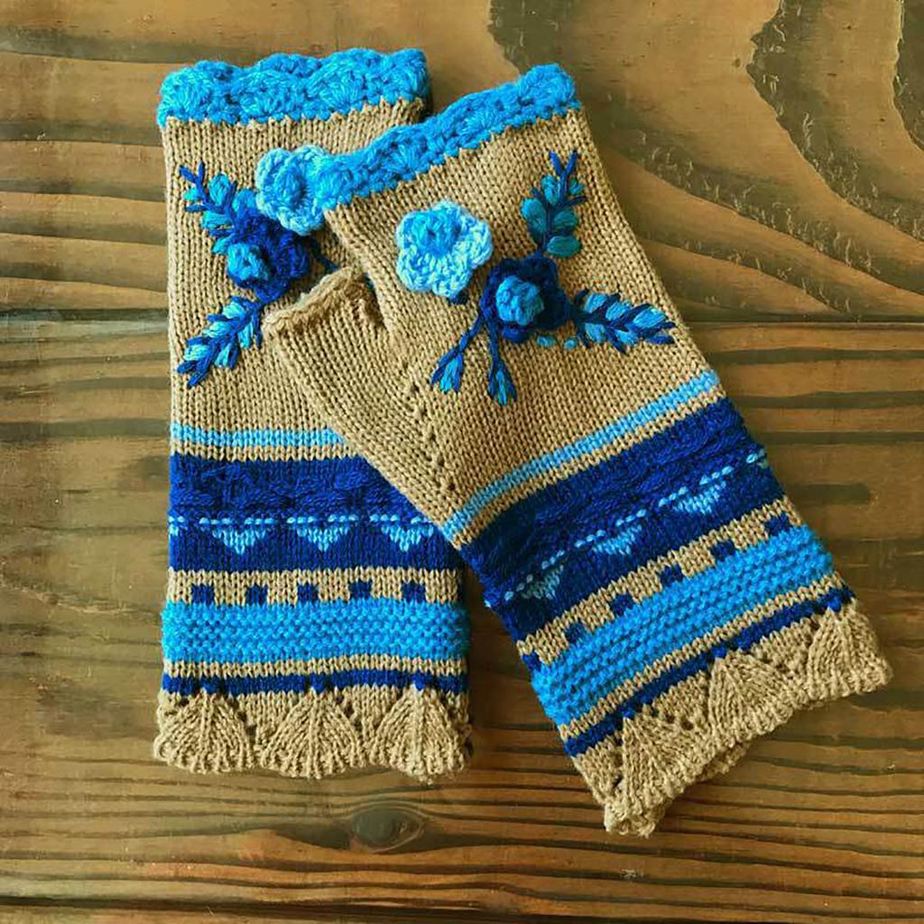Stylish Half Finger Gloves for Women Knitted Winter Wrist Warmers with Floral Embroidery