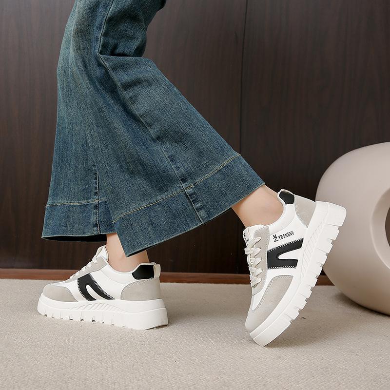 2026 New style fashion White Shoes for Women Spring New Korean Edition Female Student Casual Thick Bottom Versatile Board Shoes