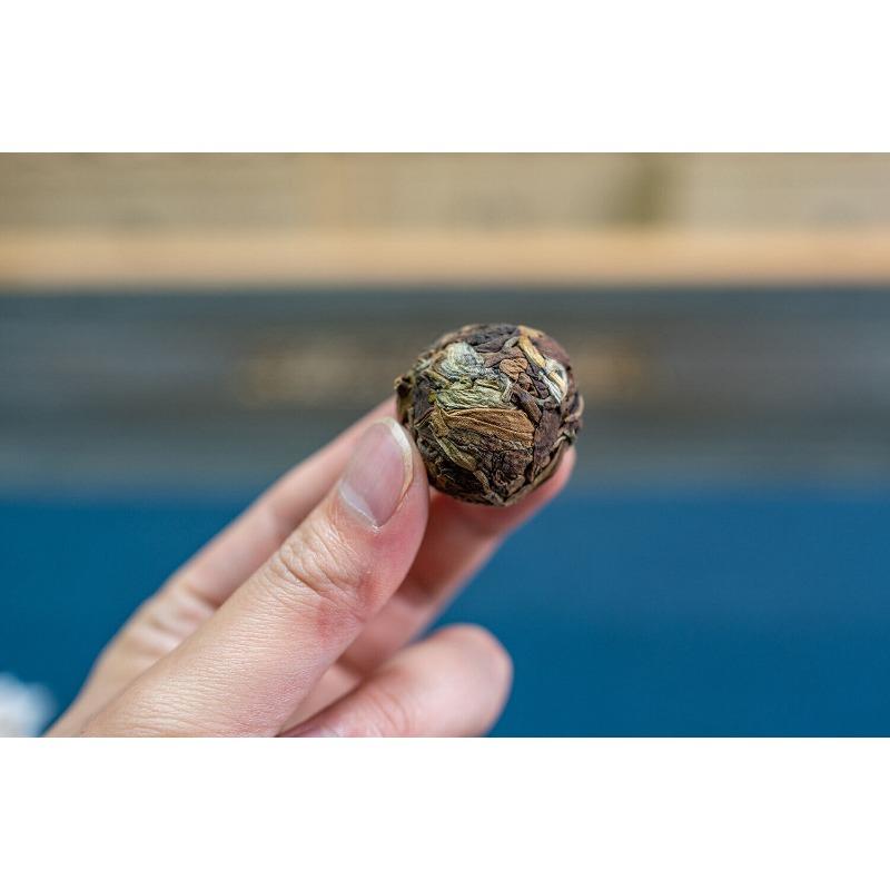 Yunnan White Tea Shoumei White Tea Dragon Pearl Kulovitá ručně vyrobená dračí perla