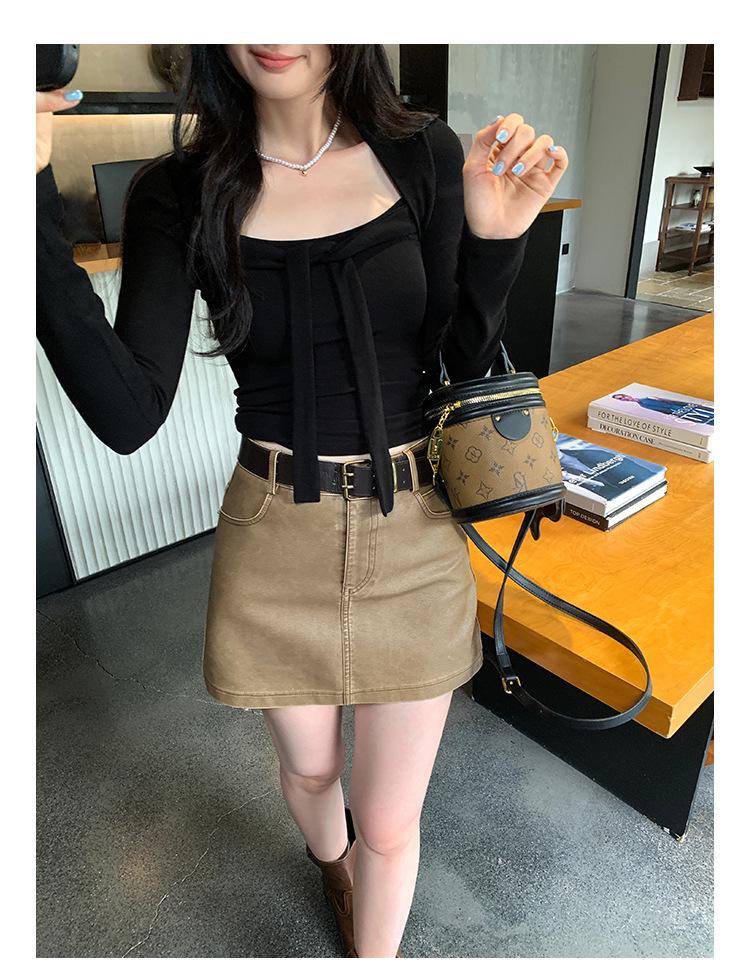 Women's Lace-Up Square Neck Slimming Crop T-Shirt for Autumn/Winter 2025