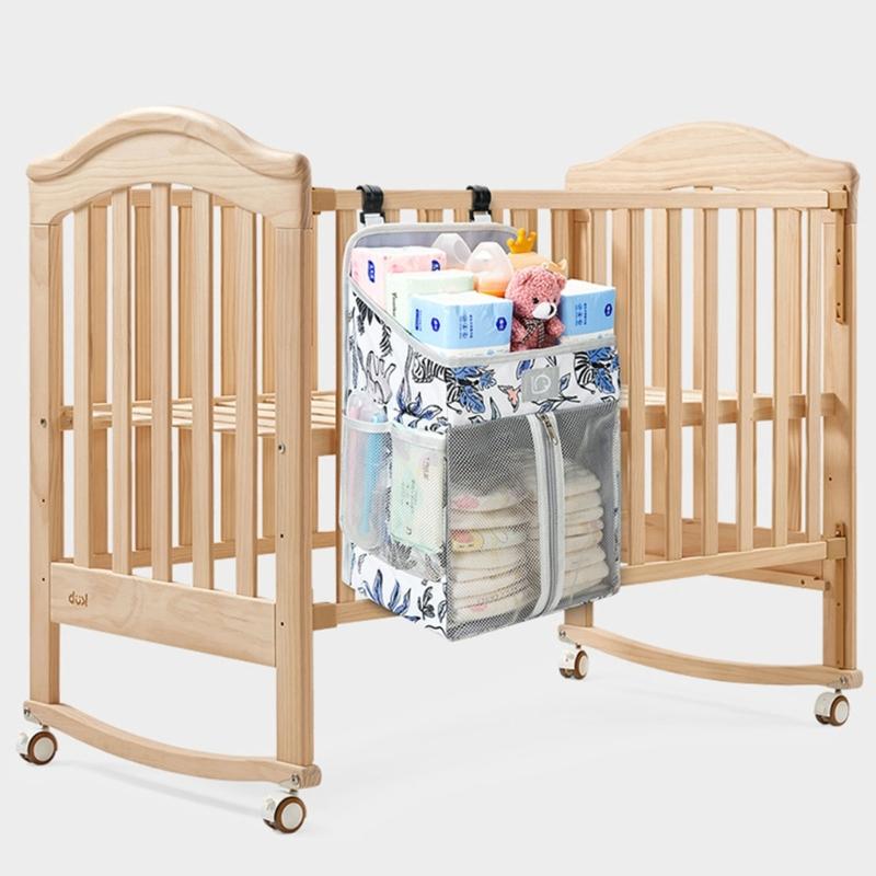 Noční stolky pro miminka Vícekomorové organizéry Se zapínací přihrádkou na pleny Omyvatelná oxfordská tkanina Závěsné řešení pro ukládání