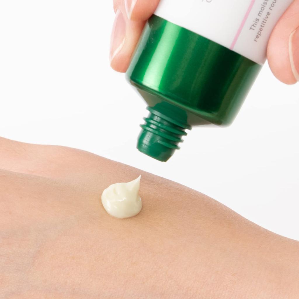 TIGER AID KOSE TIGER AID Medicated CICA Repair Cream for Face and Prevents Skin Irritation and Moisturizing Body Set of Bonus Included (Quasi-drug)