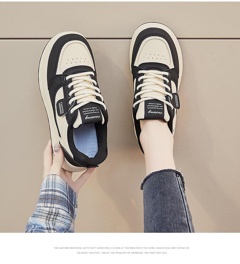 2025 Spring White Korean Style Women's Height-Boost Sneakers Q5615