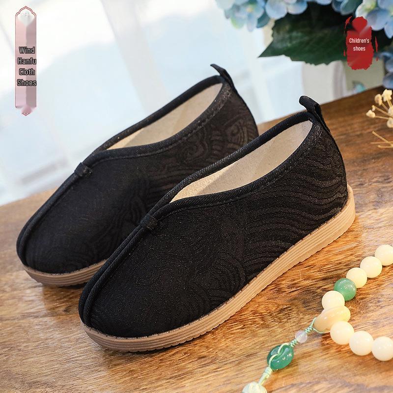 Boys' Hanfu-Style Embroidered Cloth Shoes - Ancient Chinese Design, Handmade for Kids