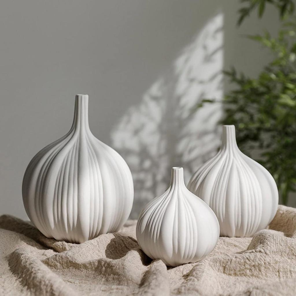 Ceramics Vase Garlic Shape Flower Insert Floral Desk Decor Ornaments Modern Home Decoration Crafts Porcelain Flower Arrangement