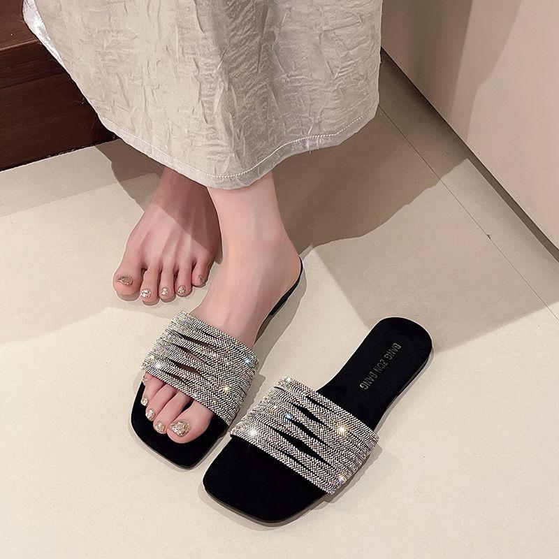 Fashion Shoes Open Toe Low Heel Sexy Women's Slippers and Ladies Sandals Rhenstone Slides New Style Small Size Unique Waterproof Korea
