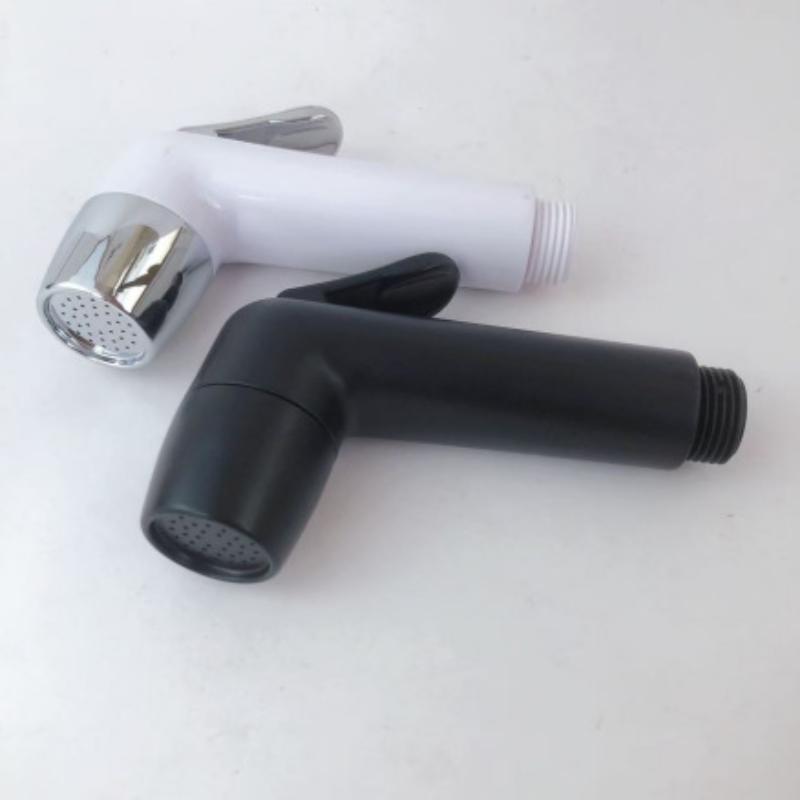 Handheld Sprayer Multi Color Choices High Pressure Output For Personal Care Pet Washing