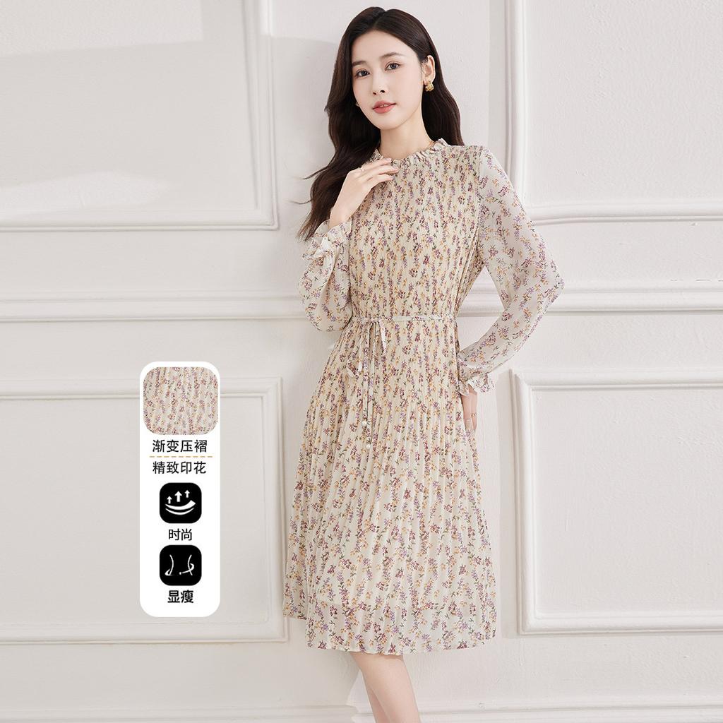 Spring elegant dress with slimming long sleeved printed skirt for children