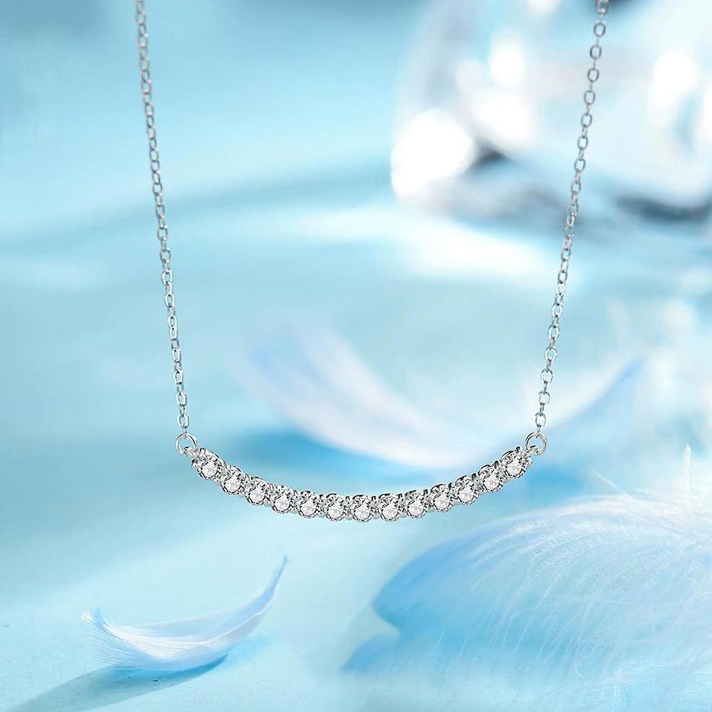 [FEIKFEIZ] Women's Moissanite Necklace, 925 Sterling Silver with 18K White Gold Plating, 0.5CT Lab-Grown Moissanite Diamond, Silver Pendant Necklace,