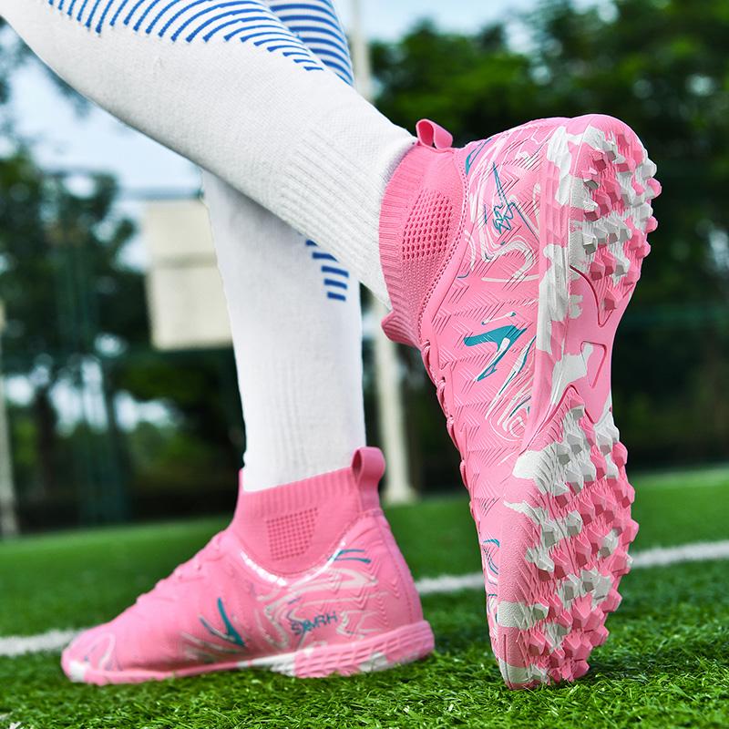 35-45 Unisex Football Boots Rubber Soft Sole Short Nail Artificial Turf Youth Children Football Shoes Boys Soccer Shoes
