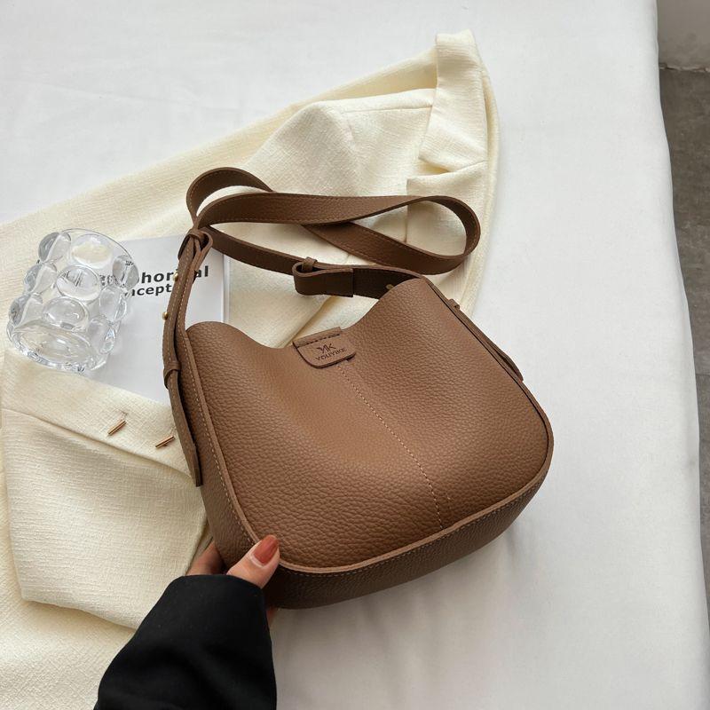 

Women s Bag Fancy Niche Style Soft Leather Shoulder Messenger Bag Brown