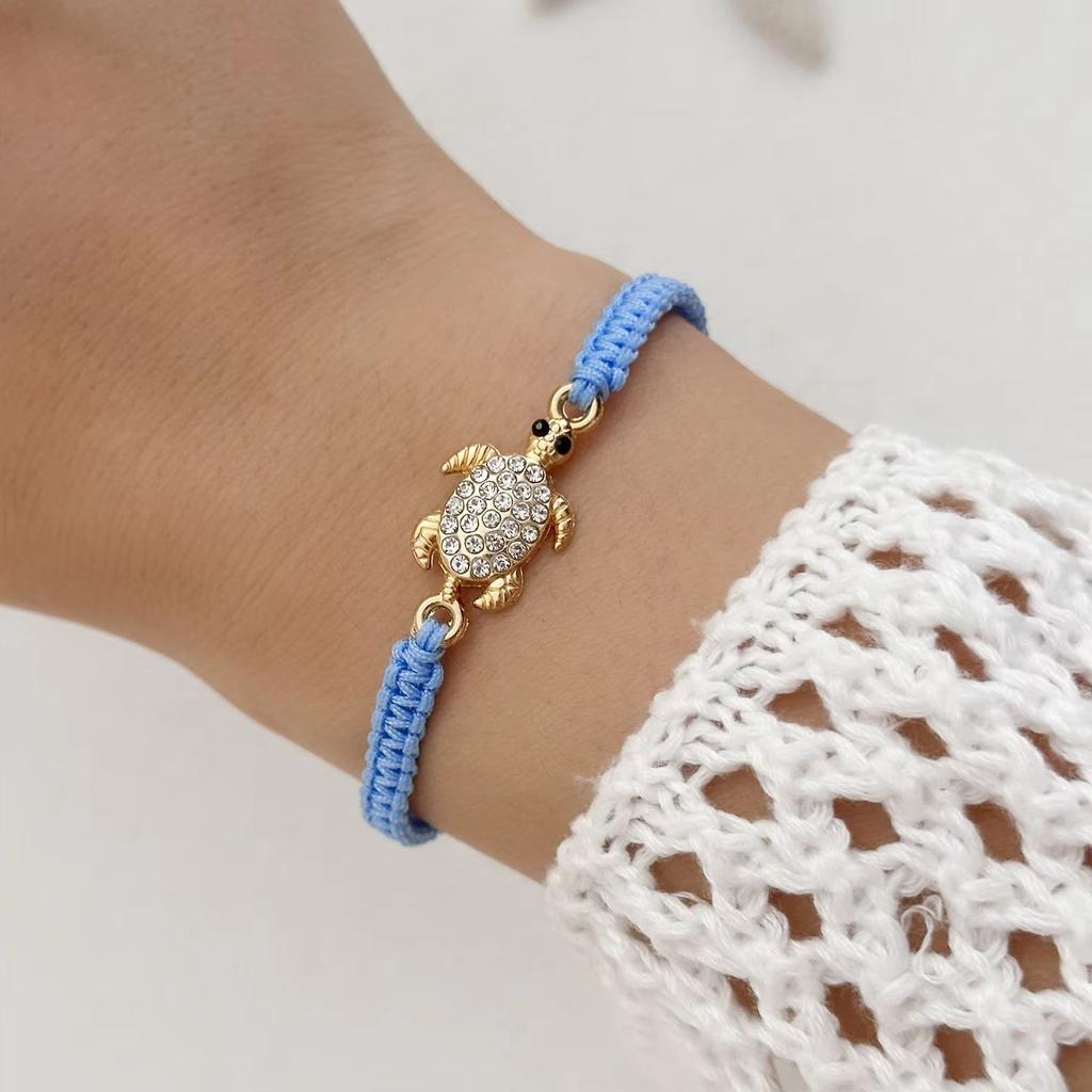 Handmade Rhinestone Inlay Braided Rope Bracelet for Women Boho Metal Turtle Charm Woven Chain Summer Party Jewelry Fashion Gift