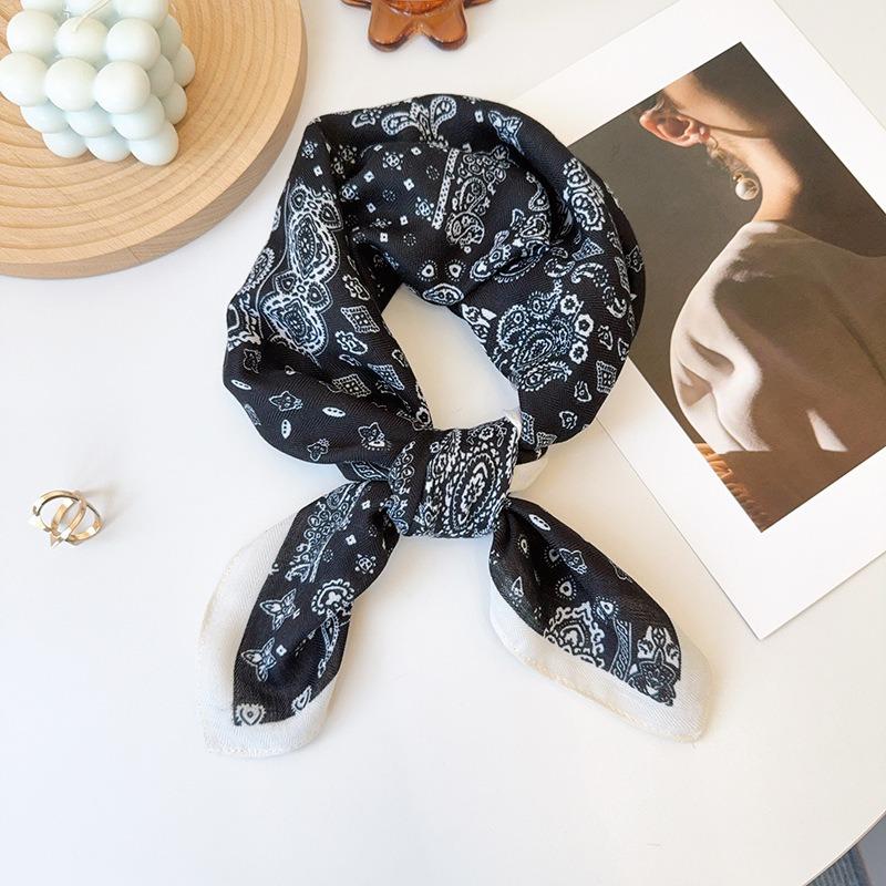 Women S Vintage Paisley Square Scarf For Autumn Winter Fashion Neckwear
