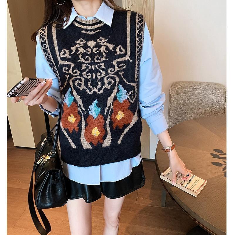 Retro Embroidered Style Knitted Vest Women's Round Neck Knitted Pullover Sleeveless Top Thin Sweater Commuting Casual Autumn