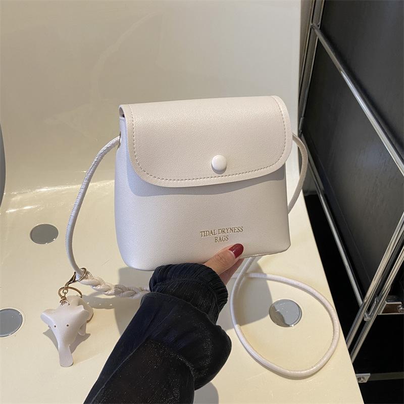 2025 New Fashion Personality Simple Casual Solid Color PU Soft Surface Retro Crossbody Portable Shoulder Small Square Bag Women