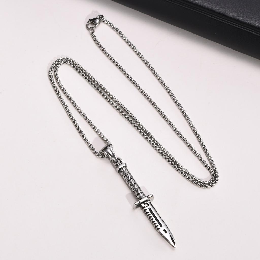 Vnox Cool Punk Necklaces for Men,Hip Hop Stainless Steel Stiletto Pendant Male Collar Gift Jewelry