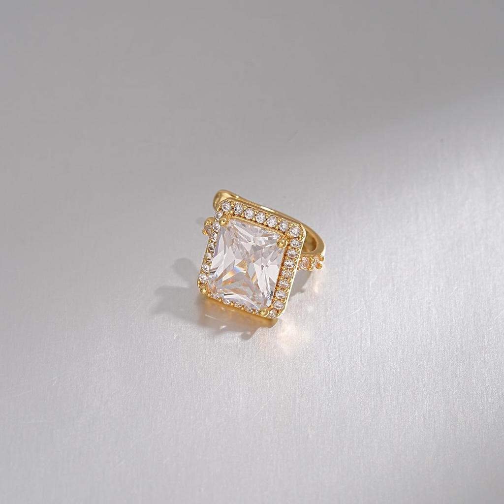 18K Gold Plated Zircon Square Ear Cuff Earrings - No Piercing, European Style, Simple Luxury for Women.