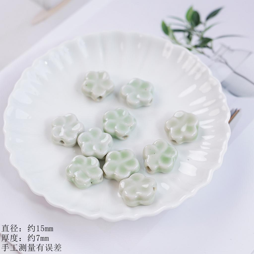 15Mm plum blossom sheet loose beads ceramic necklace bracelet DIY handmade creative bead manufacturer
