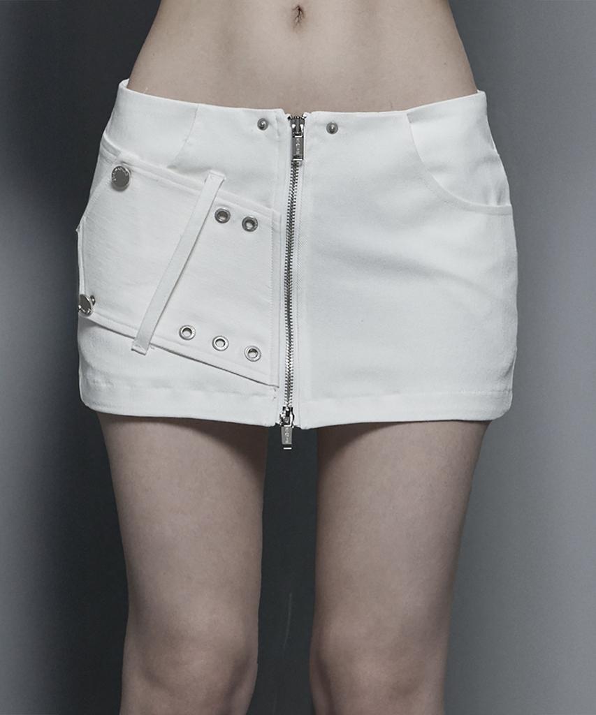 Etosome Front Zipper Belt Detail Mini Skirt (White)