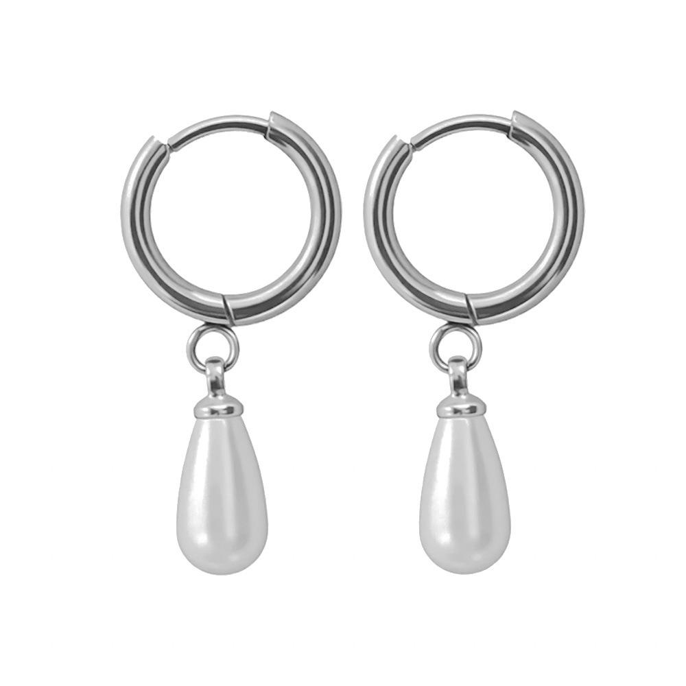 Titan-Perlenohrringe: Trendige koreanisch-inspirierte Hänge-Ohrklemmen für Damen mit einem einzigartigen Design.