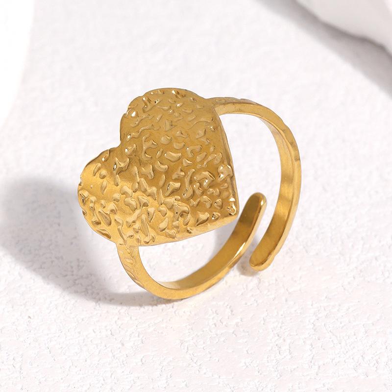 Stainless Steel Pleated Heart Open Ring for Women Men Simple Vintage Geometric Finger Ring Casual Versatile Couple Jewelry Gift