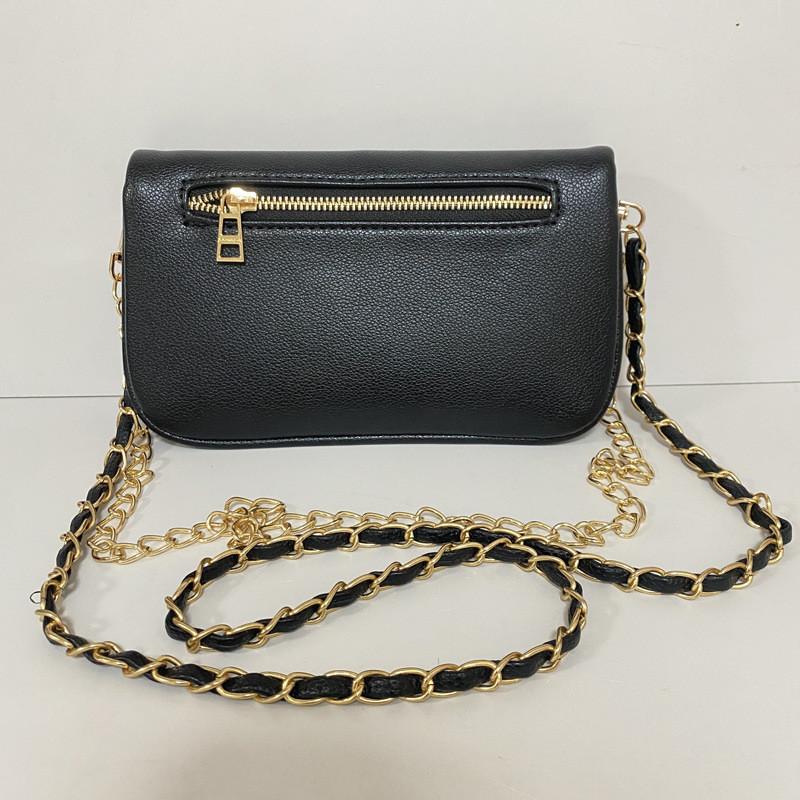 Elegante Bolso Pequeño de Hombro de PU con Alas de Metal y Cierre Magnético para Estilo Callejero