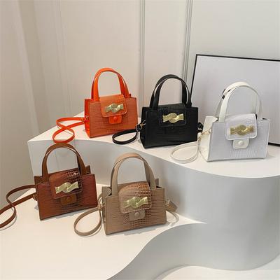 Fashionable Simple Shoulder Bag Spring New Retro Trendy Bag Women's Niche Crossbody Bag Trendy Handbag