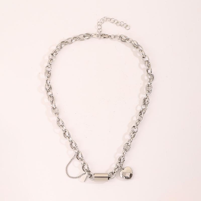 Herz-Ketten-Set (Halskette & Armband) aus nicht verblassendem Titanstahl – Europäischer & Amerikanischer Modeschmuck für Damen