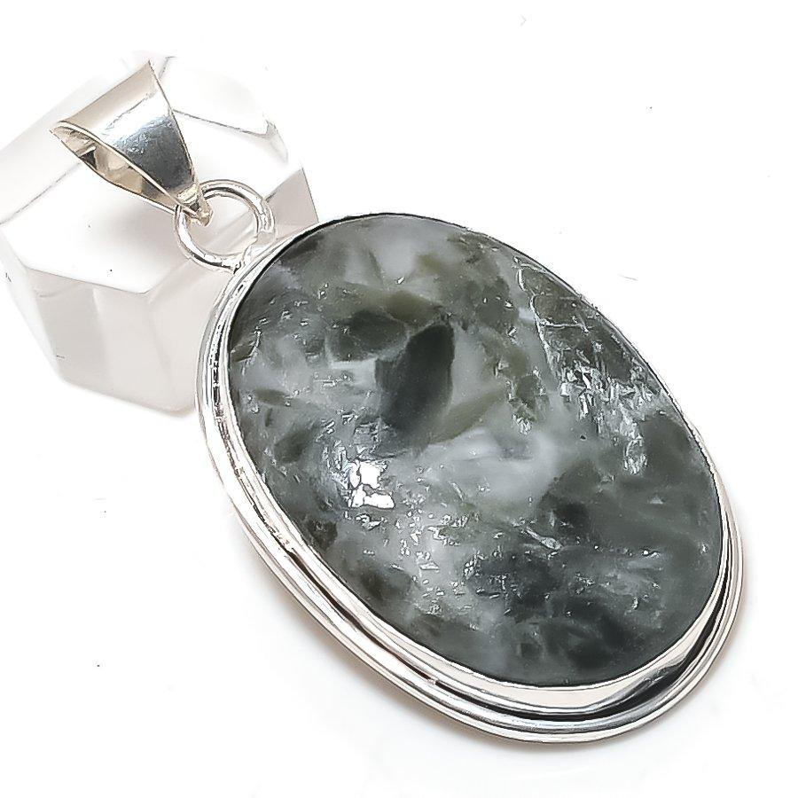 

Зеленый Турмалин Драгоценный Камень 925 Стерлинговое Серебро Ювелирная Подвеска 2,21