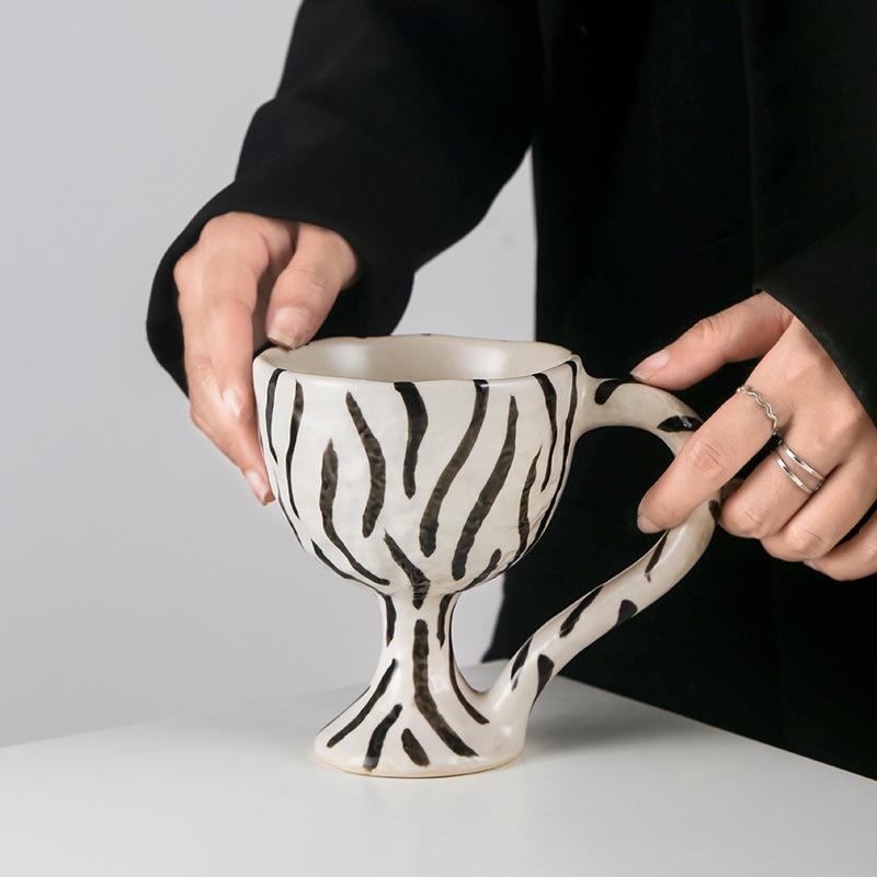 Minimalist and Niche Style Ceramic Coffee Cup Striped Leopard Print Decorative Cup Breakfast Milk Cup Funny Ceramic Cup Gift