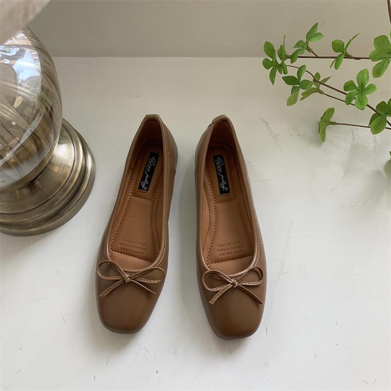 

Xiaoxiangfeng flat-heeled single shoes women s spring 2025 new late evening wind versatile temperament lady bow flats 40