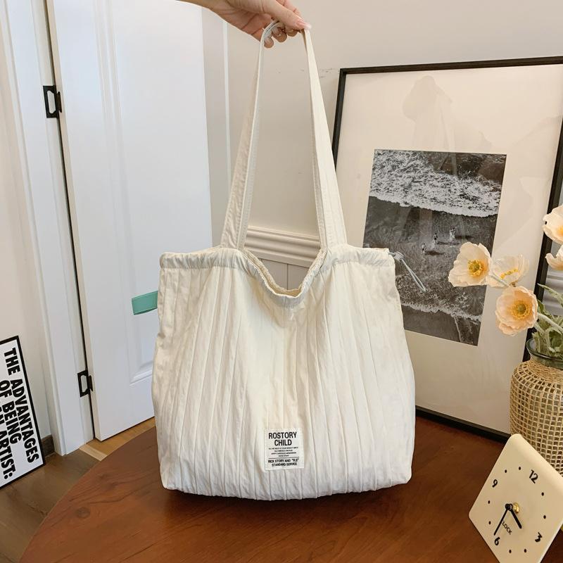 Bag Women's 2025 New Autumn Lazy Wind Red Canvas Casual Fashion Large Capacity One Shoulder Portable Tote Bag