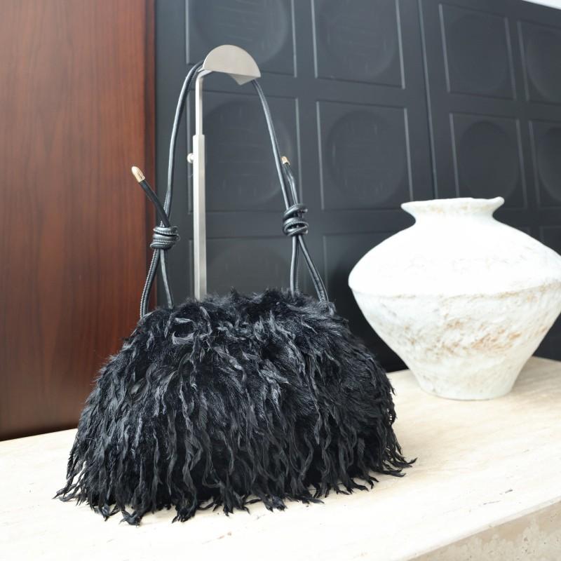 2025 Fall Plush Cloud Underarm Bag Cute Fuzzy Clutch Daily Use