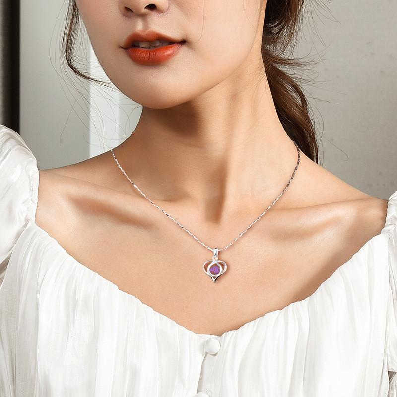 Elegant Crystal Heart Shaped Titanium Steel Necklace For Women Unique Gift For Loved Ones