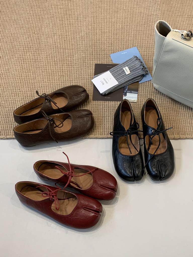 2025 autumn and winter new retro casual inner height increase single shoes women's lace-up bow leather shoes ballet shoes