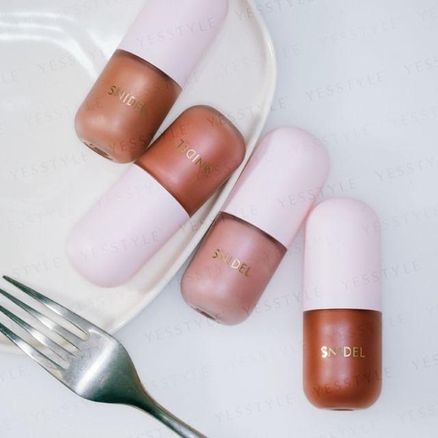 Snidel Beauty - Fluffy Blush 01 Refined Pink