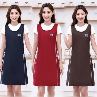 Wasserdichte Taillenbetonende Schulterriemen-Schürze Einfarbig Ölfest Koch-Back-Uniform Atmungsaktive Catering-Arbeitskleidung