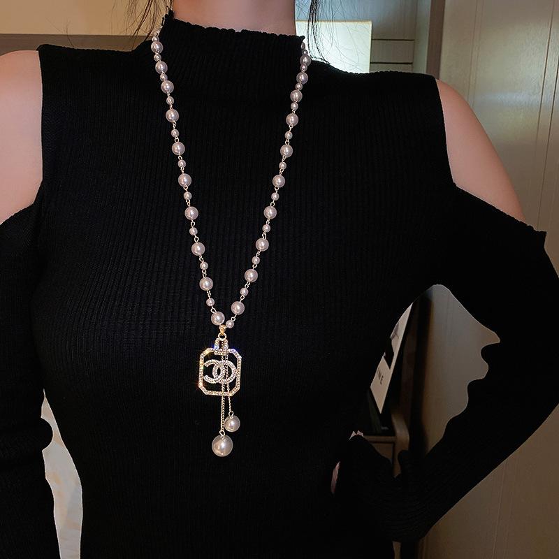 Irregular Long Pearl Necklace French Light Luxury Temperament Sweater Chain Niche Simple High Sense Necklace Women