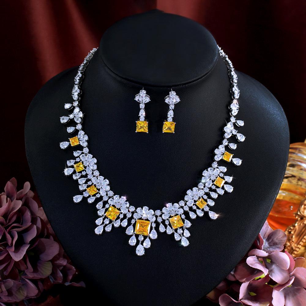 Edles Luxus Zirkon Halskette Ohrringe Set Super Flash Diamant Temperament Bankettkleid Brautschmuck