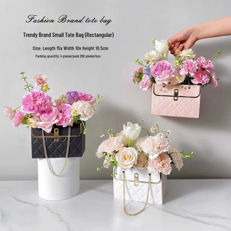 Trendy Brand Rectangular Handbag: Fresh Flower Gift Box & Creative Bouquet Perfume Bag.